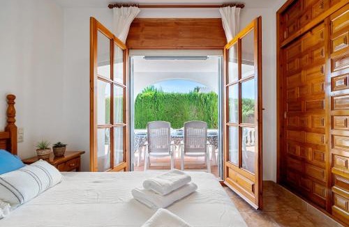 Les Tres Cales Villa | Chalet a pie Cala Forn con piscina