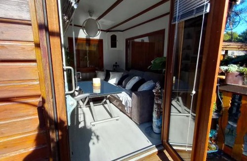 Le Castellet Other | Chalet accueillant