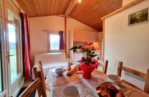 Usson-en-Forez House | Chalet accueillant au cœur d'Usson - 4 pers. - FR-1-496-398