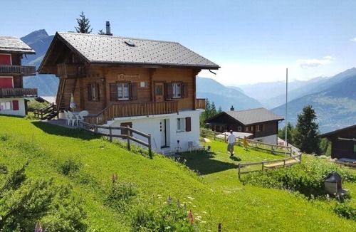 Rosswald Ski Chalet | Chalet Adlerhorst ground floor 3.5 room flat