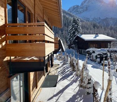Montroc Ski Chalet | Chalet Aikoa
