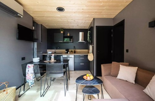 Saint-Regnobert-de-la-Cote-de-Nacre Ski Chalet | Chalet Albatre 3 rooms 4 persons air-conditioned - TV *