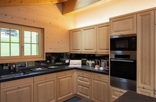 Grindelwald Ski Chalet | Chalet Alia is a beautiful, large single family home