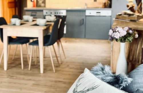 Aeschlen ob Gunten Apartment | Chalet Alpenblick by Interhome