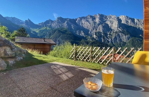 Chamoson House | Chalet Alpilles - 4 Zi. mit atemberaubender Aussicht by Interhome