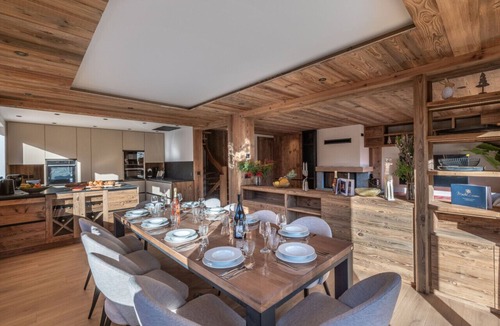 Meribel Village Ski Chalet | Chalet Altaïs Piscine & Hammam Meribel