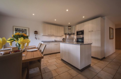Wengen Apartment | Chalet Am Acher 3