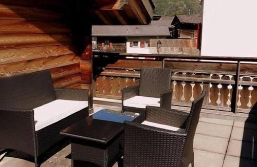 Albinen Ski Chalet | Chalet Angelika