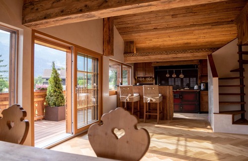St. Stephan House | Chalet Annabelle