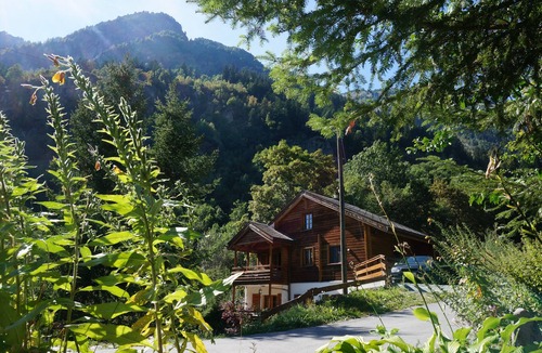 Naters Ski Chalet | Chalet Anni: Cozy living in the Valais
