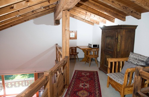 Lenzerheide Apartment | Chalet apartment with whirlpool