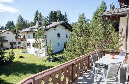 Lenzerheide Apartment | Chalet apartment with whirlpool
