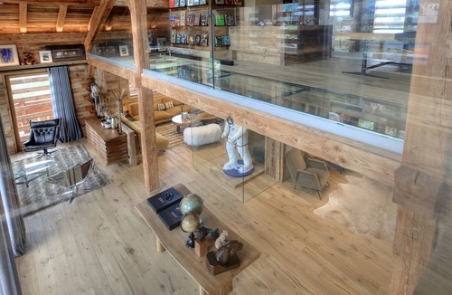 Demi-Quartier Ski Chalet | Chalet Apollo