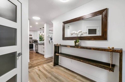 Sainte-Beatrix Ski Chalet | Chalet Artemis & Spa | Waterfront