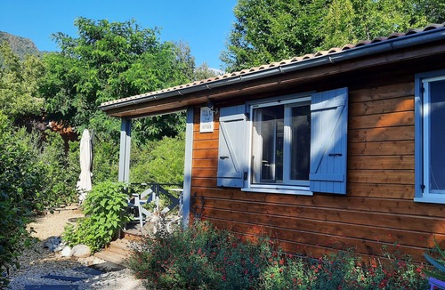 Gravieres Ski Chalet | Chalet Ardèche Sud air-conditioned swimming pool, near river, Gravières (Les VANS)