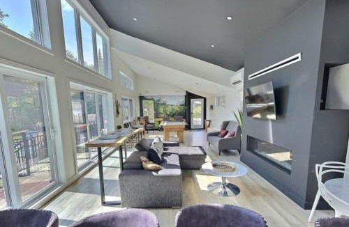 Pont-Rouge Ski Chalet | Chalet Arianna