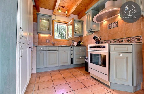 Ovronnaz Ski Chalet | Chalet Arwi, welcoming and familial