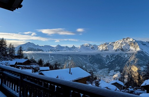 Saint-Pierre-de-Clages Ski Chalet | Chalet Asphodel