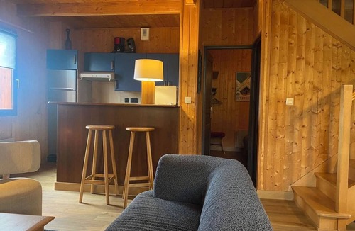 Loudervielle Ski Chalet | Chalet Aster 2 at the foot of Piste 007 - Peyragudes ski resort