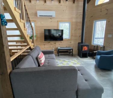 L'Anse-Saint-Jean Ski Chalet | Chalet au coeur des montagnes