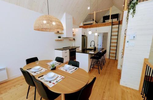 L'Anse-Saint-Jean Apartment | Chalet au Mont-Édouard, Les 3 Versants 38B