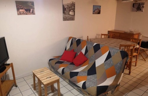 Campan Apartment | Chalet au Pied du Pic du mid sur le Lac de Payolle