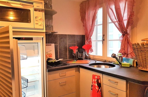 Niederdorf Apartment | CHALET AU SWISS style