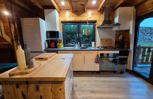 Abreschviller Ski Chalet | Chalet Aura & Jacuzzi – Label Qualité Moselle