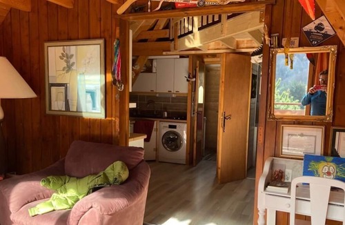 La Salette-Fallavaux Ski Chalet | Chalet Authentique, Calme et Nature !