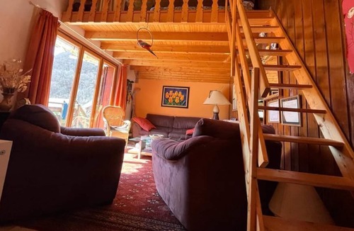 La Salette-Fallavaux Ski Chalet | Chalet Authentique, Calme et Nature !