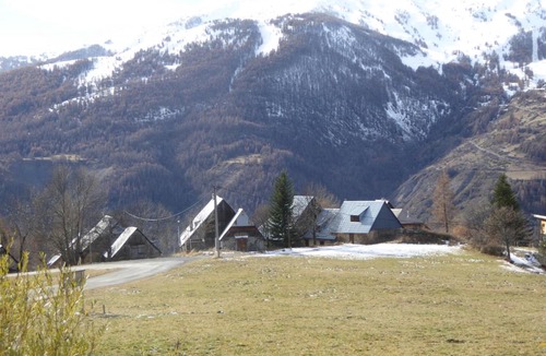 Allos Ski Chalet | Chalet Authentique