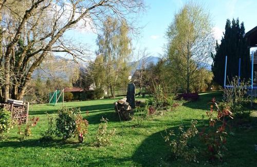 Miribel-les-Echelles Ski Chalet | Chalet avec grand jardin en Chartreuse Alpes