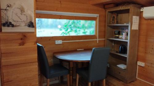 Chavagne Other | Chalet avec salle d'eau