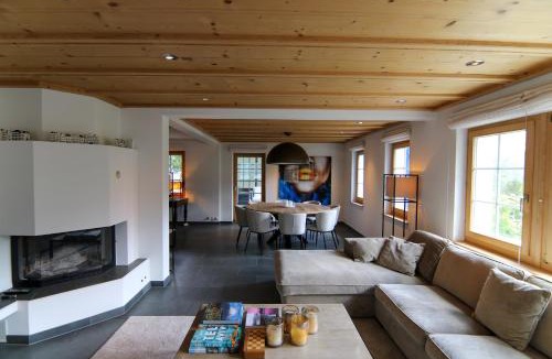 Arosa Ski Chalet | Chalet Badrutt by Arosa Holiday