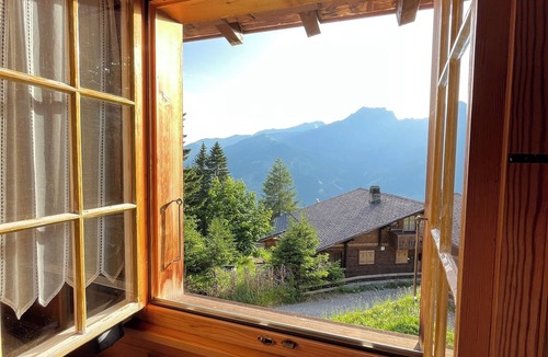 Achsete Ski Chalet | Chalet Bärgblüemli - the pearl in the Bernese Oberland