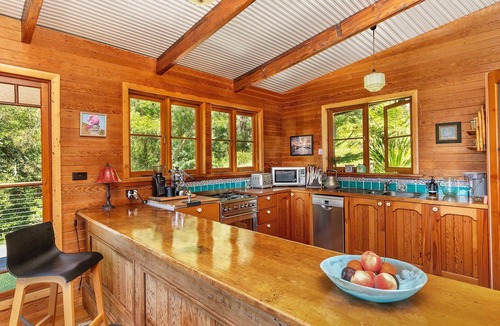 Beaumont House | Chalet Beaumont, Berry & Surrounds