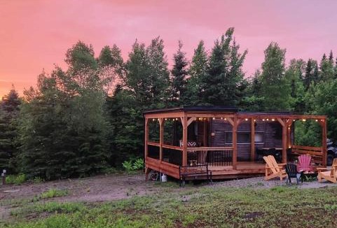 Notre-Dame-Auxiliatrice-de-Buckland Ski Chalet | Chalet Beausite