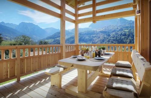 Manigod Ski Chalet | Chalet Belle Cour - Manigod ski base for 10, mountain views - OVO Network