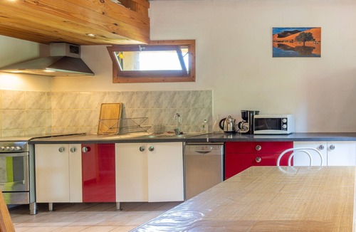 Darbres Ski Chalet | Chalet 'Blanc 8 Personnes' with Balcony and Wi-Fi
