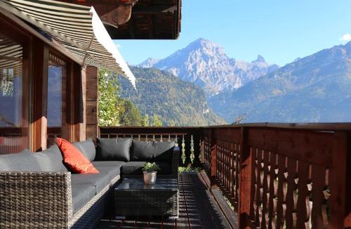 Les Posses-sur-Bex Ski Chalet | Chalet Blanche Neige