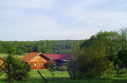 Ternant Ski Chalet | Chalet Bleu in the heart of the Burgundy countryside