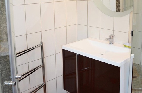 Courbiac House | CHALET BLEUET FOR 4/6 PEOPLE