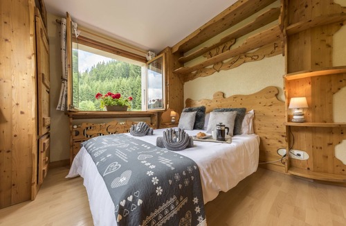 Les Gets House | Chalet Bluebell