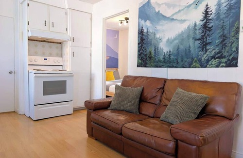 Saint-Tite-des-Caps Ski Chalet | Chalet Boho - Charlevoix, Spa, Firepit and BBQ