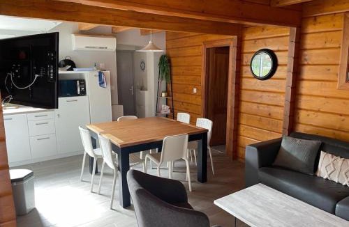 Bias Apartment | Chalet bois à Bias proche Mimizan