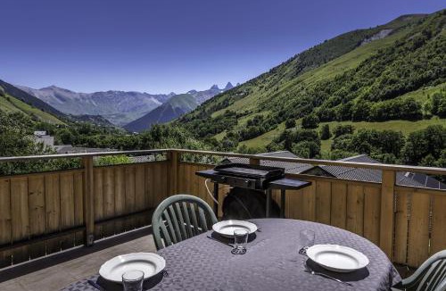 Saint-Sorlin-d'Arves Ski Chalet | Chalet Bon Amour