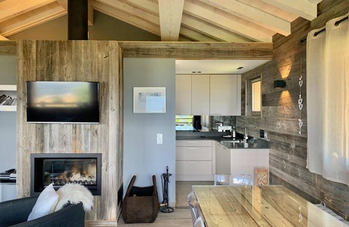 Superbolquere Ski Chalet | Chalet Boolly – Luxury & Serenity in the Mountains, Sauna & Nordic Bath, Panoramic View