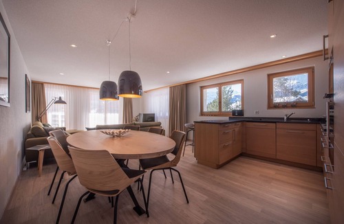 Wengen Apartment | Chalet Brunner 2