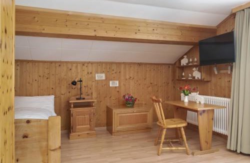 Serneus Bed & Breakfast | Chalet by Hotel Bad Serneus