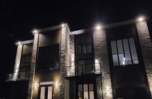 Cantley Ski Chalet | Chalet by Ski Hill and Golf Course